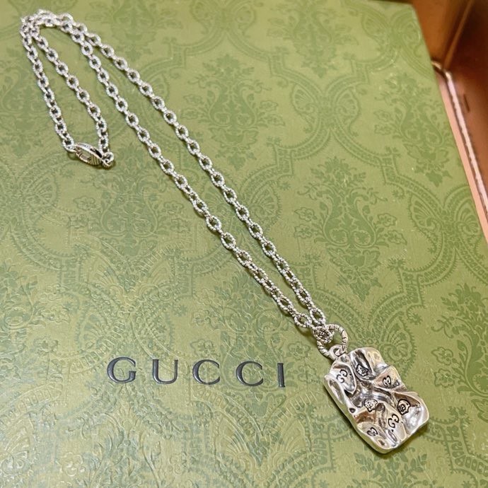 Gucci Necklace 08yxs51